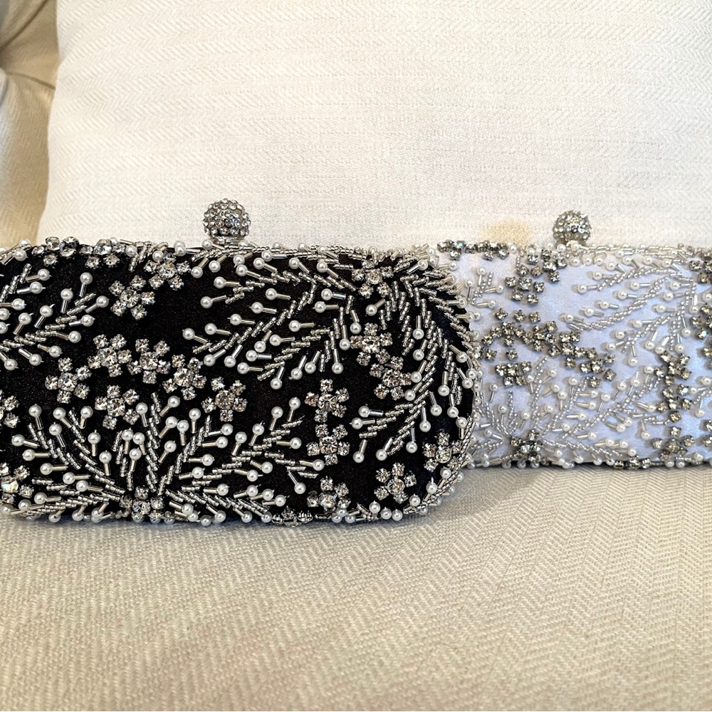 Elegant Pearl Crystal Clutch, Leaf Bag, Embroidered Evening Bag, Black Silver